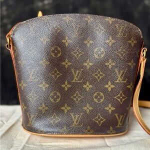 Vintage Louis Vuitton Monogram Canvas Druout Bag